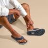 OLUKAI Ulele Men’s Beach Sandals, Water Resistant Flip Flops, Arch Support & Comfort Fit, Lightweight & Durable, Enhanced Grip & Traction(Blue Depth/Charcoal)