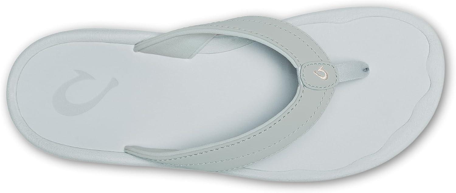 image:imageOLUKAI Ohana Womens Beach Sandals Water Resistant Flip Flops Arch Support amp Comfort Fit Lightweight amp Durable Enhanced Grip amp TractionCloud GreyCloud Grey