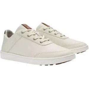 OLUKAI Puakea Women’s Waterproof Leather Golf Shoes, Athletic Lace-Up Design with Drop-in Heel, All-Day Performance(White Sand/Tan)